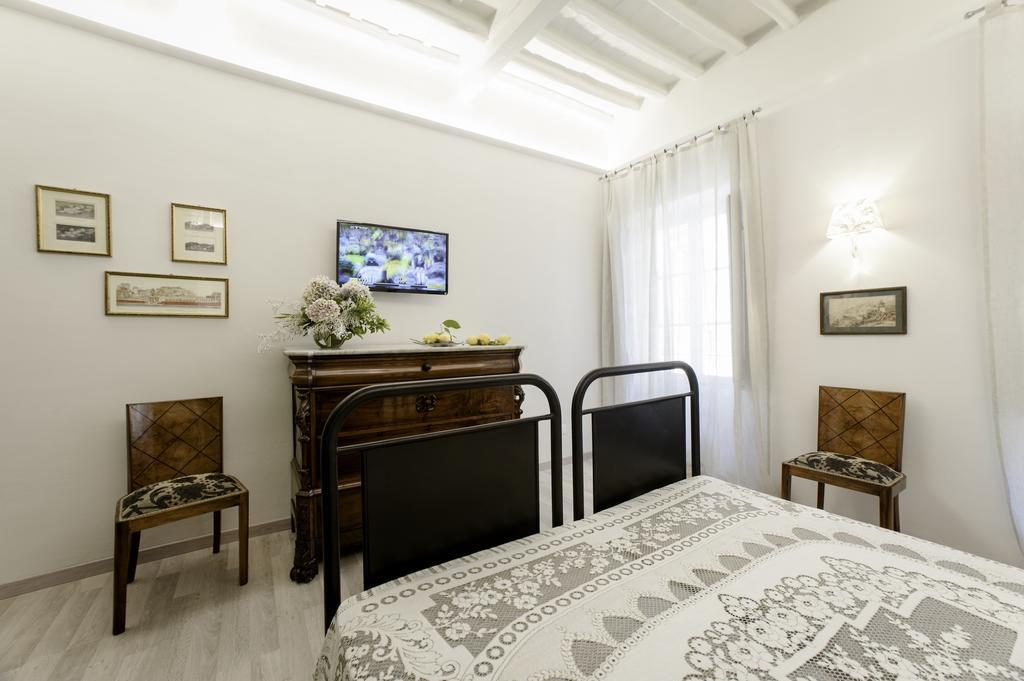 Vittoria Suite Roma Cameră foto